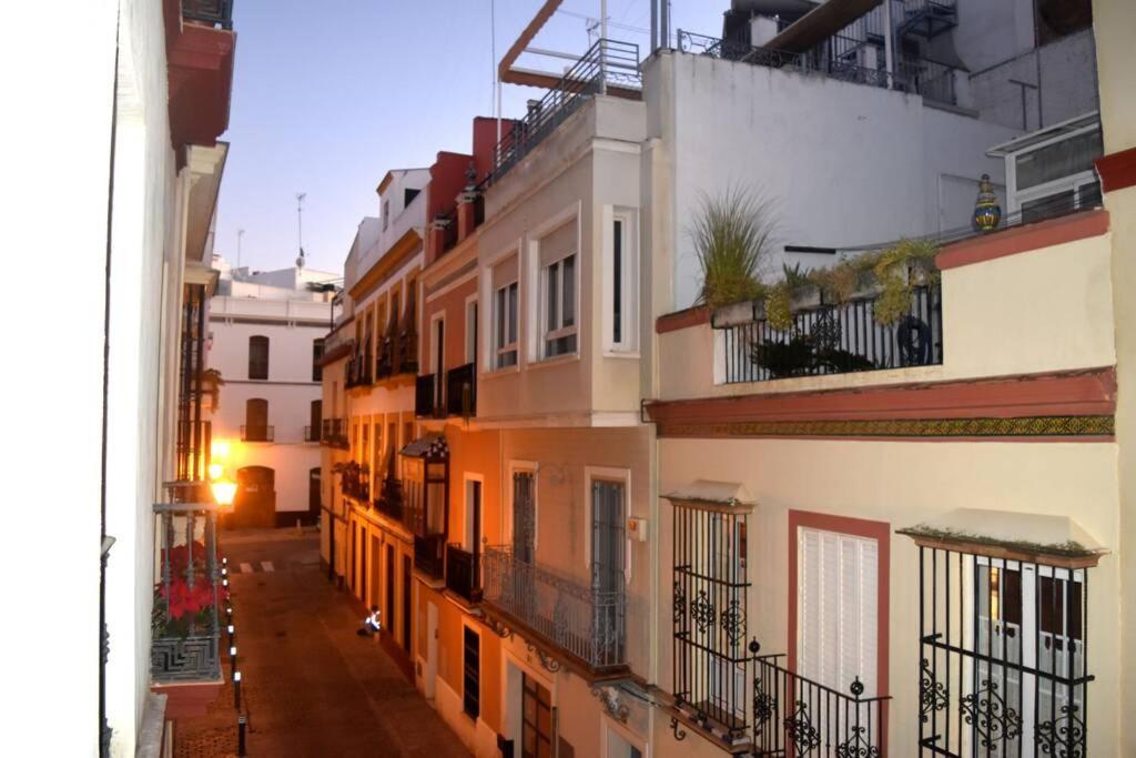 Encanto en la Maestranza, pleno centro de Sevilla Exterior foto